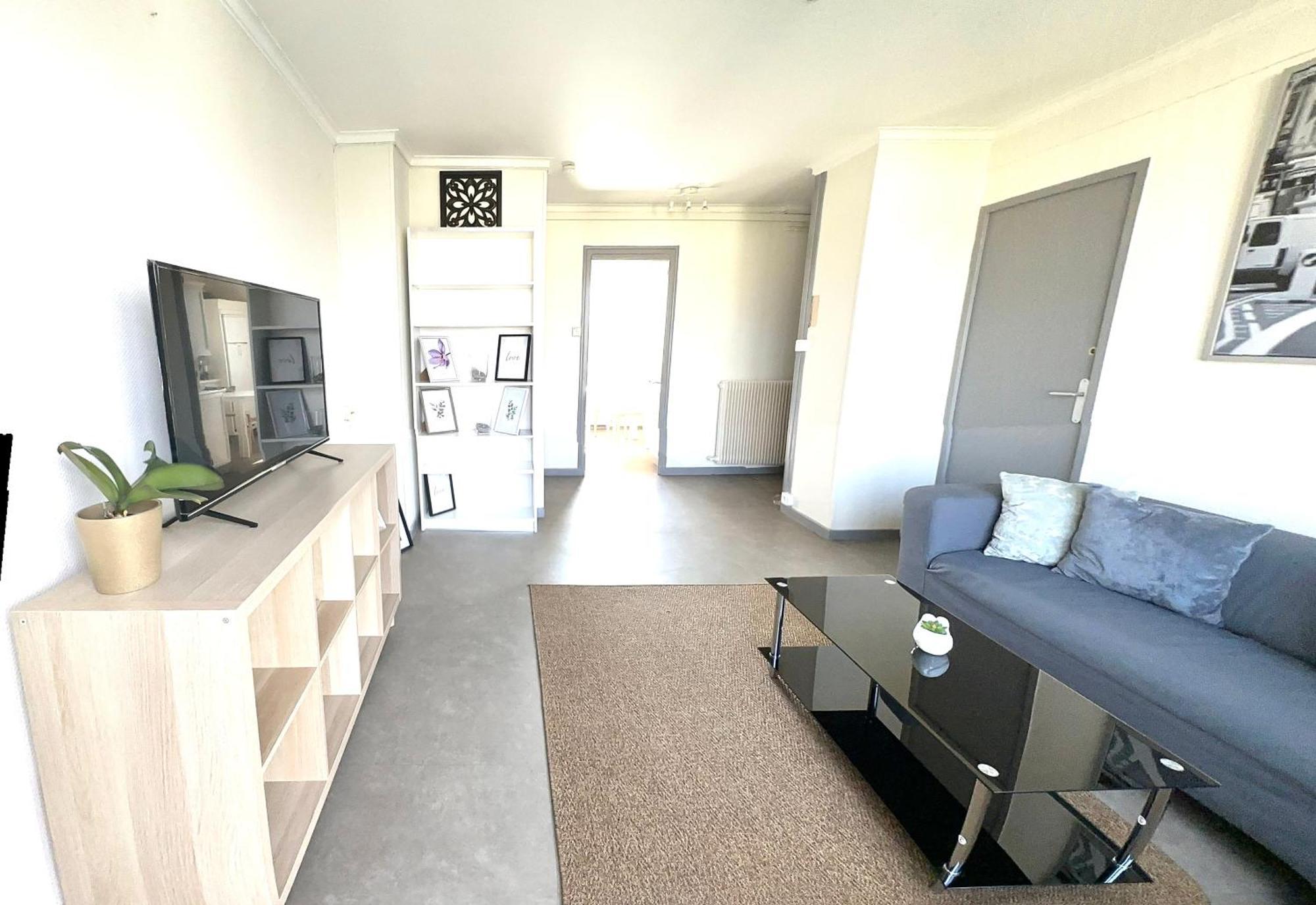 Grand Appartement Bron Centre Proche Eurexpo Et Groupama Kültér fotó