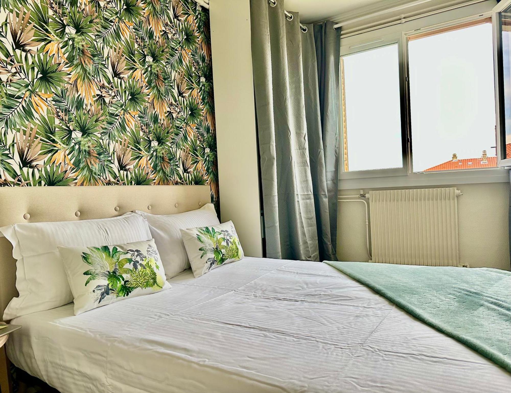 Grand Appartement Bron Centre Proche Eurexpo Et Groupama Kültér fotó